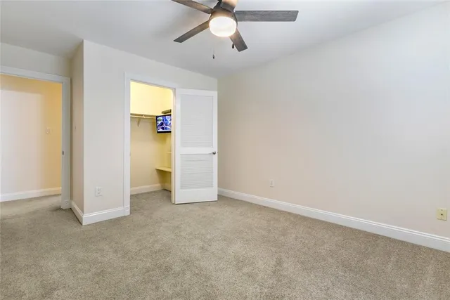 $2,650 | 312 Westmeade Drive, Gretna, LA 70056