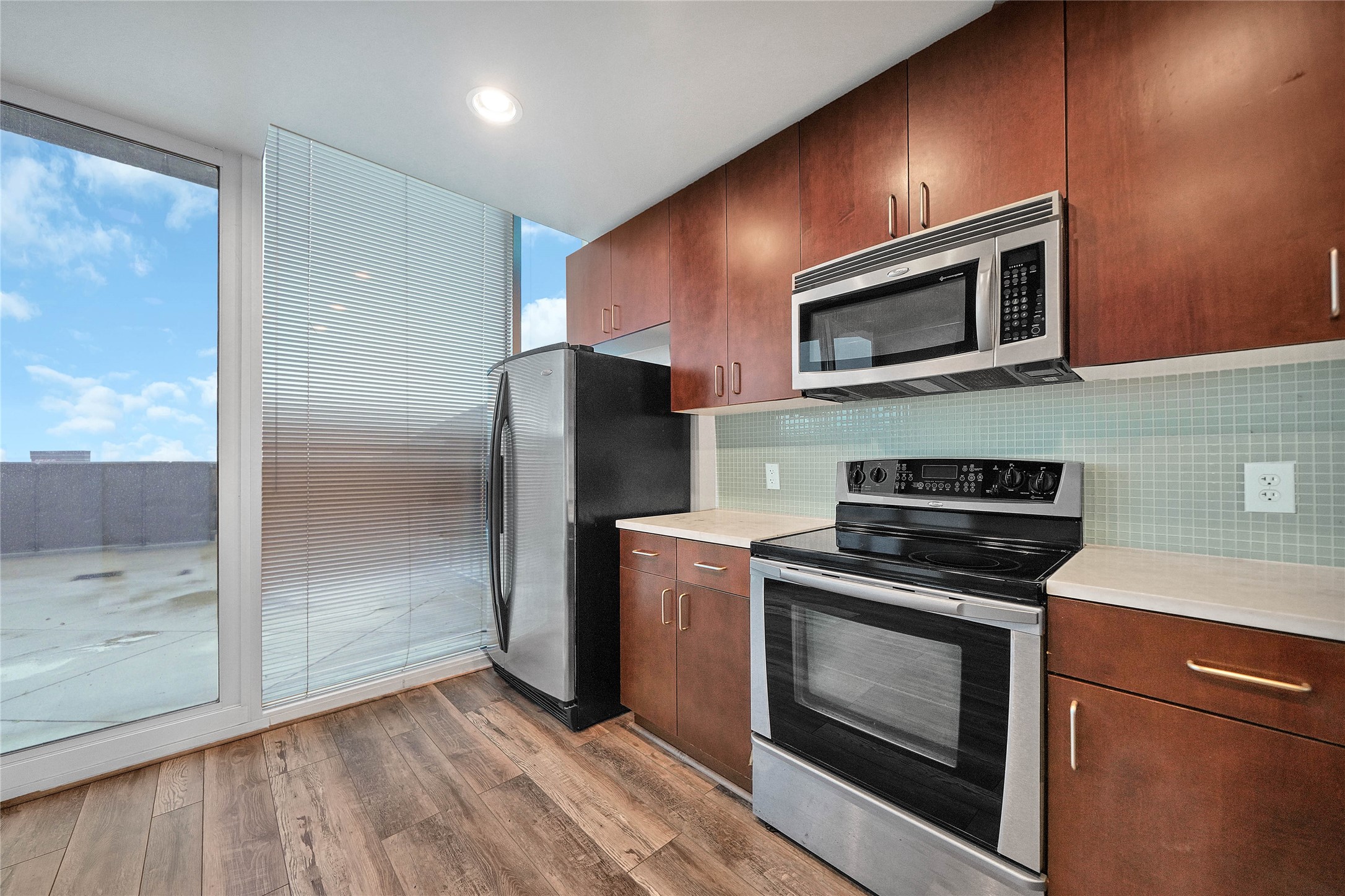 5925 Almeda Road, Unit 10713 Houston, TX 77004 - Photo 4 of 19