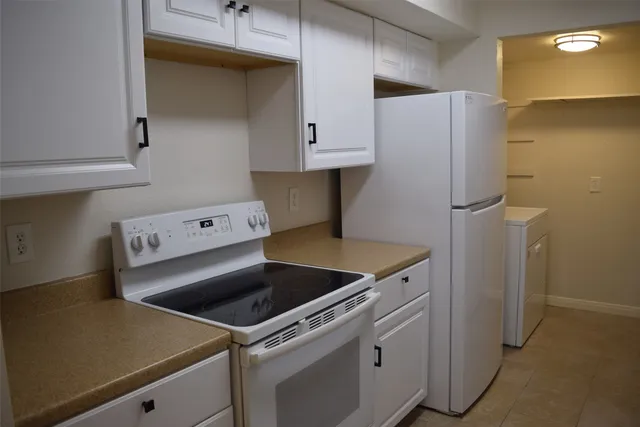 $135,700 | 16120 Stuebner Airline Road, Unit 105, Spring, TX 77379