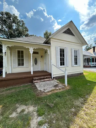 $97,500 | 341 West Congress Street, Brookhaven, MS 39601