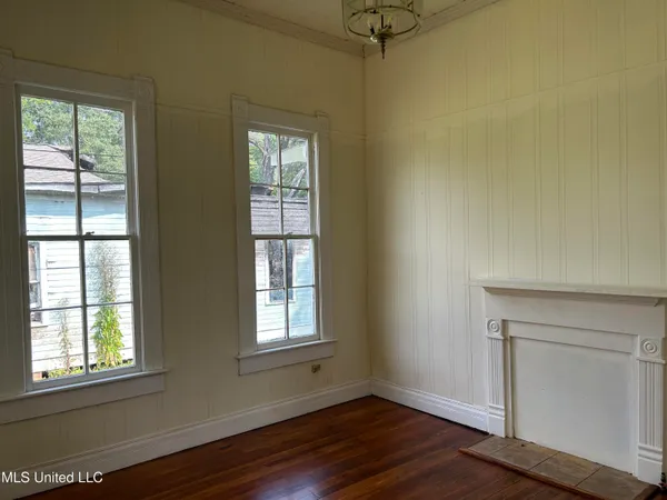 $97,500 | 341 West Congress Street, Brookhaven, MS 39601