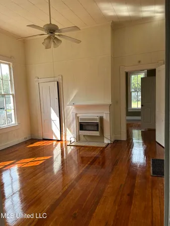 $97,500 | 341 West Congress Street, Brookhaven, MS 39601