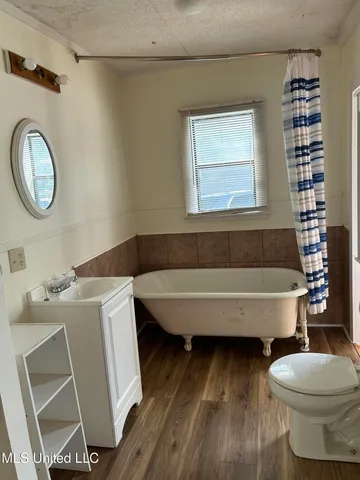 $120,000 | 341 West Congress Street, Brookhaven, MS 39601