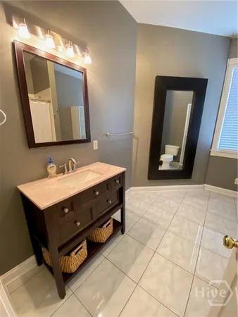 $2,400 | 503 Blair Street, Savannah, GA 31401