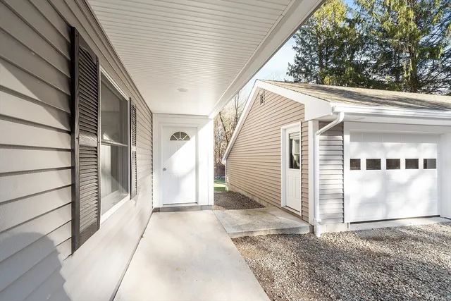 $3,000 | 82 R Cedar Street, Wenham, MA 01984