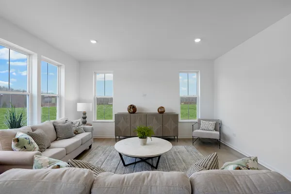 $549,490 | 566 Ayre Drive, Elgin, IL 60124