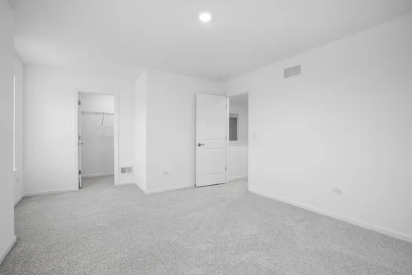 $549,490 | 566 Ayre Drive, Elgin, IL 60124