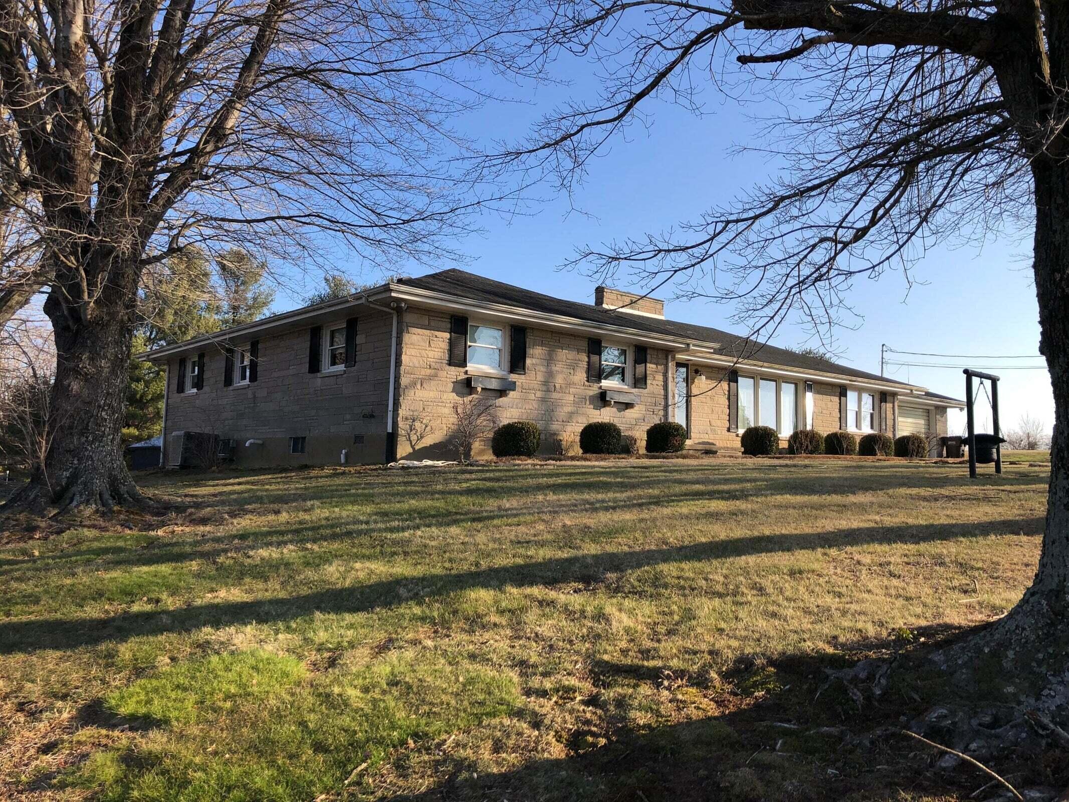 4061 McCormick Road Mount Sterling, KY 40353 - Photo 2 of 89 mcrd5