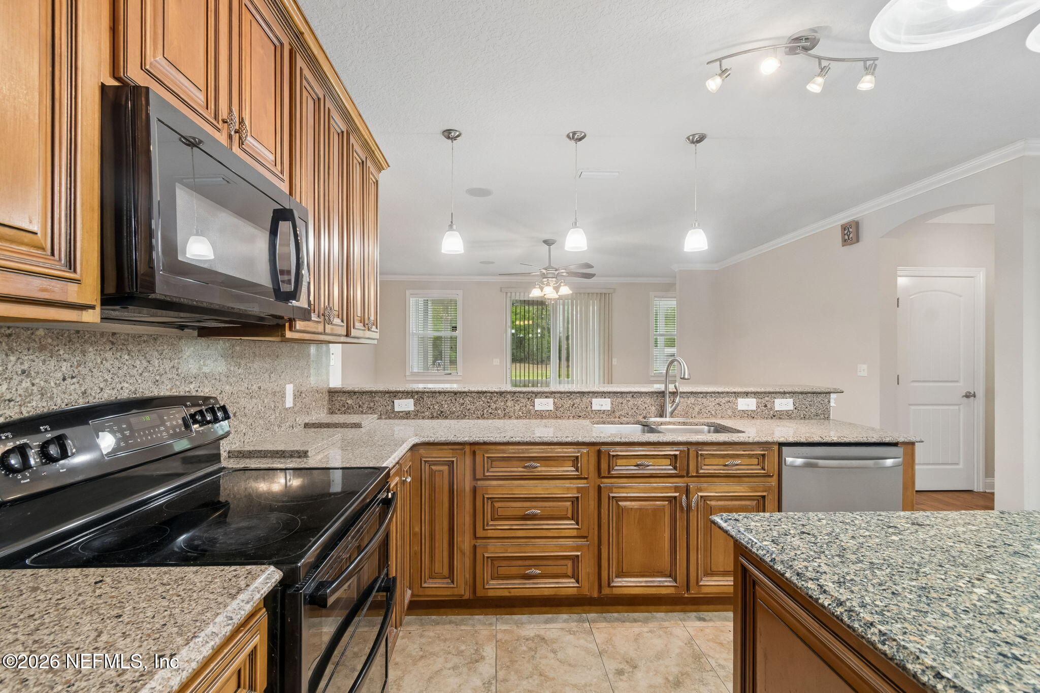 18098 Wells Road Jacksonville, FL 32234 - Photo 19 of 93 Kitchen