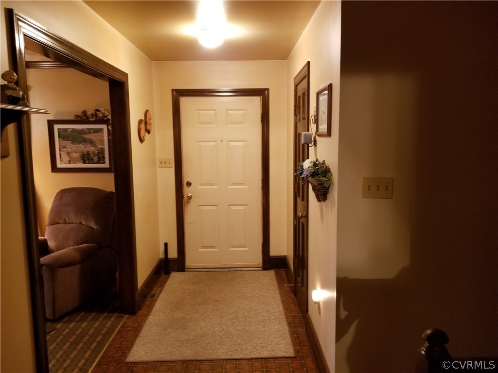14500 Reed Rock Road Amelia Court House, VA 23002 - Photo 29 of 37 a view of hallway with walk in closet