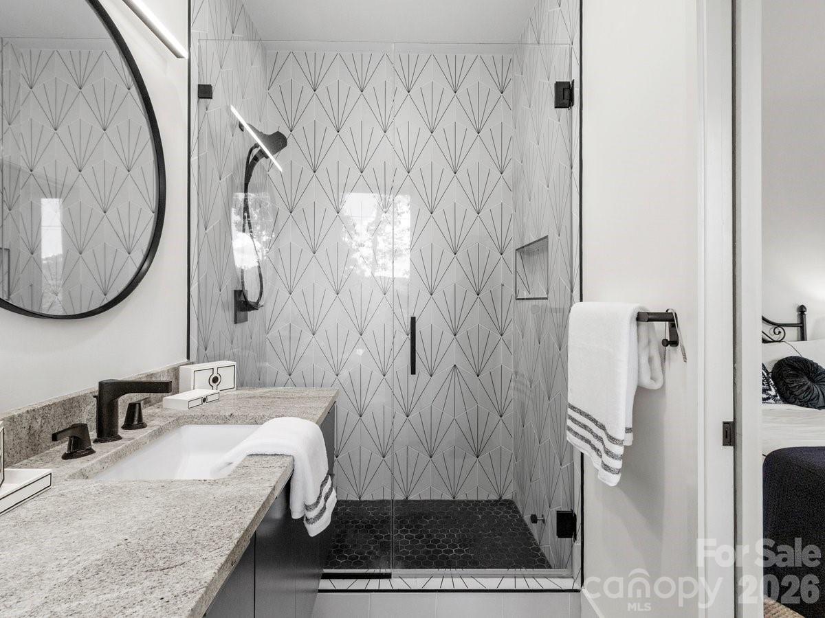 98 Running Ridge Road Asheville, NC 28804 - Photo 28 of 41 Gallery Image 28