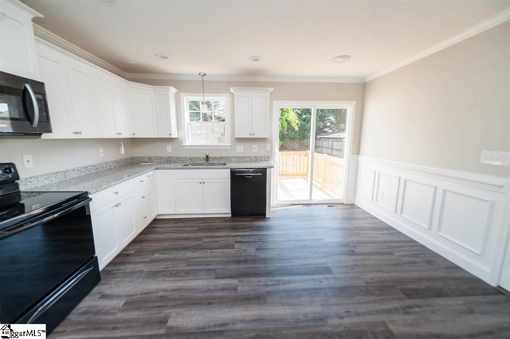 201 Lightwood Knot Road Greer, SC 29651 - Photo 8 of 31