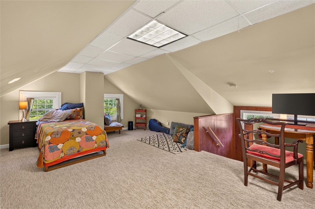 148 Rawlinson Road Irondequoit, NY 14617 - Photo 31 of 50 3rd floor bedroom