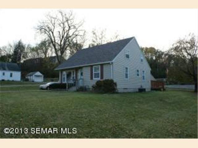 223 21st Street Southwest Rochester, MN 55902 - Photo 3 of 32
