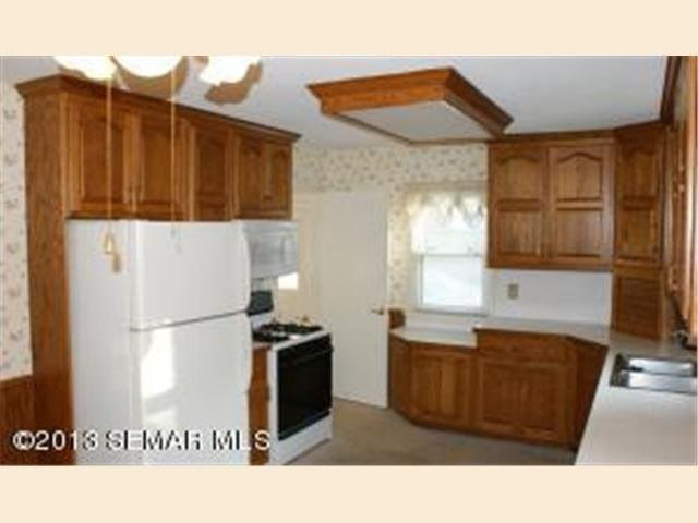 223 21st Street Southwest Rochester, MN 55902 - Photo 10 of 32