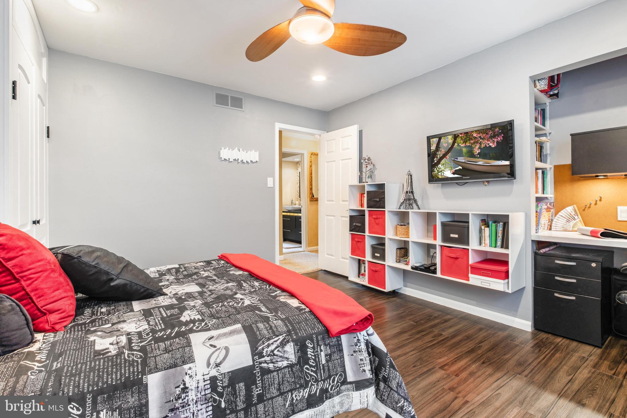 33 Whitechapel Drive Mount Laurel, NJ 08054 - Photo 42 of 70