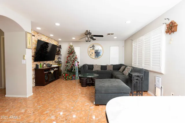 $532,000 | 1759 East Oakland Street, Gilbert, AZ 85295