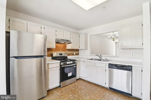 a view of washer and dryer