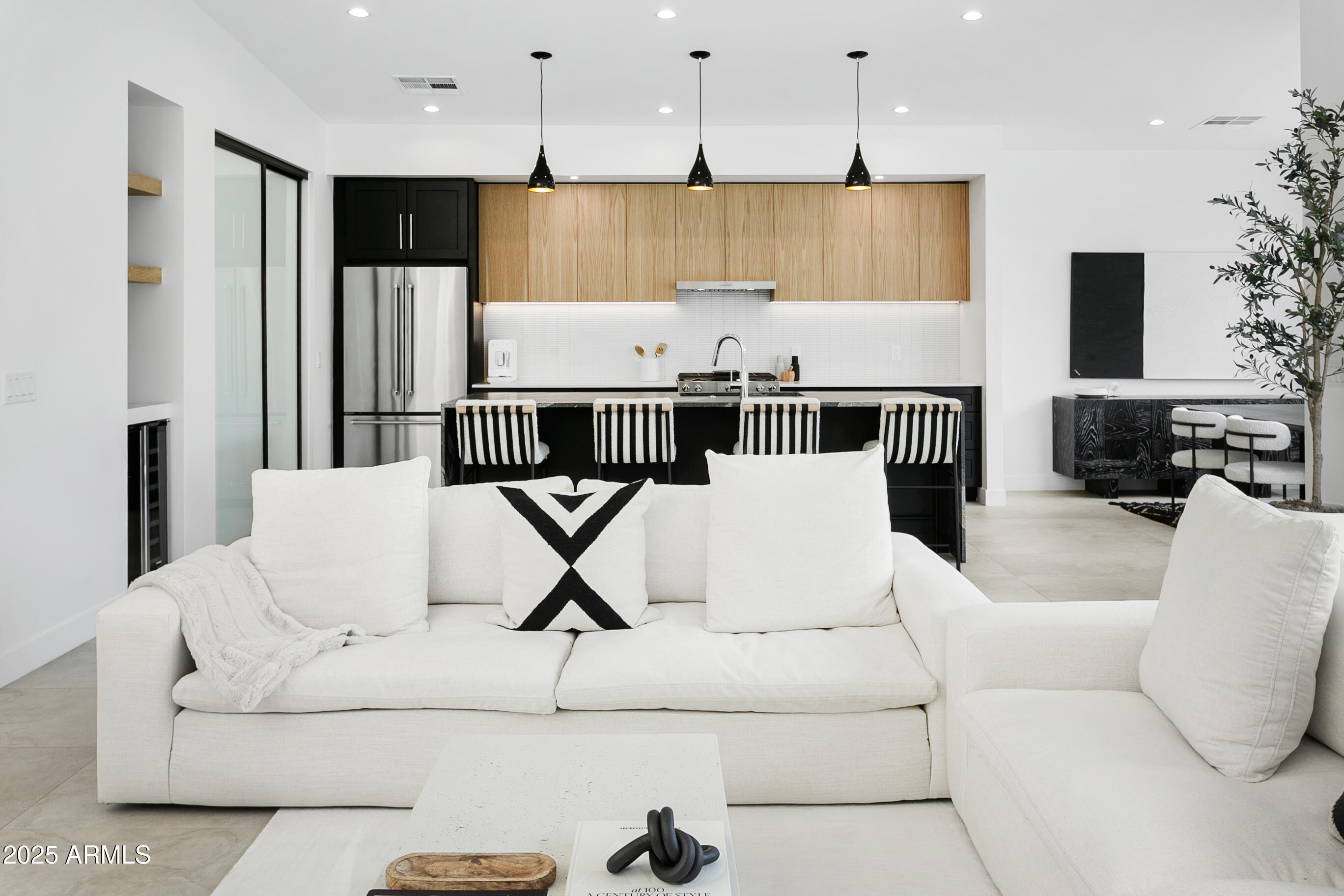 4002 North 33rd Place Phoenix, AZ 85018 - Photo 18 of 74 4002N33rdPl016