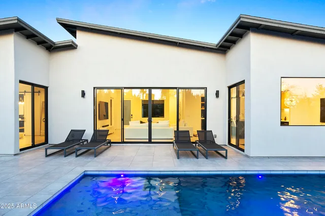 $12,950 | 4002 North 33rd Place, Phoenix, AZ 85018