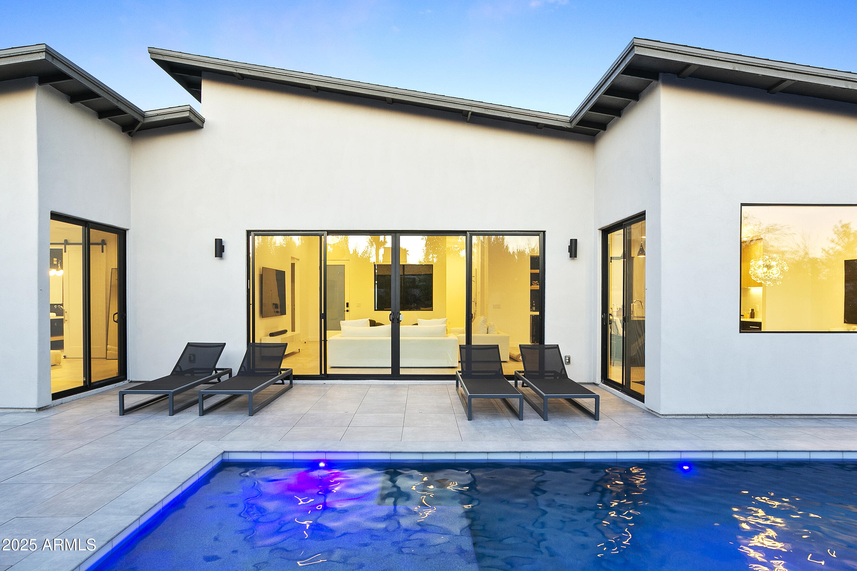 4002 North 33rd Place Phoenix, AZ 85018 - Photo 46 of 74 4002N33rdPl073