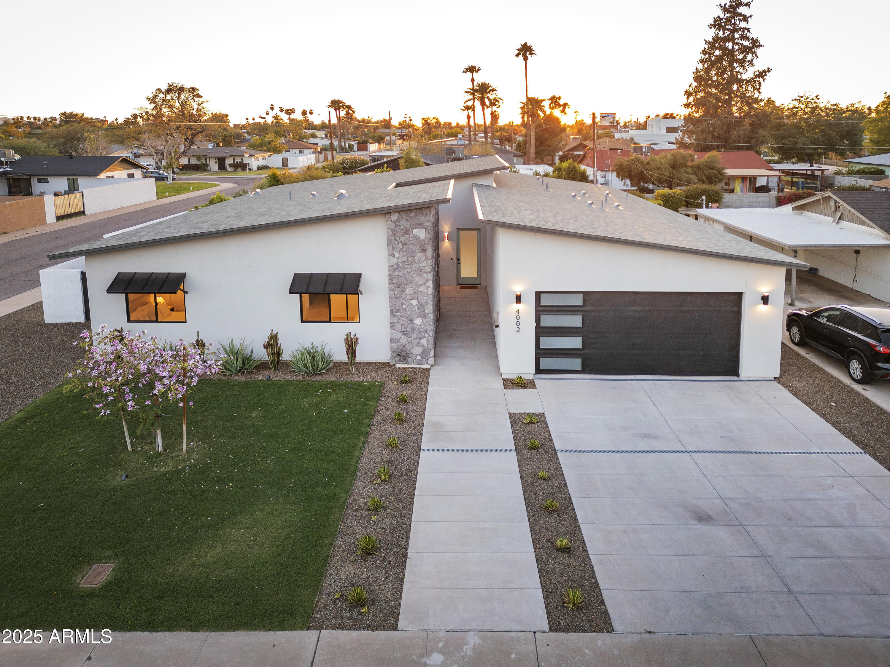 4002 North 33rd Place Phoenix, AZ 85018 - Photo 50 of 74 4002N33rdPl058