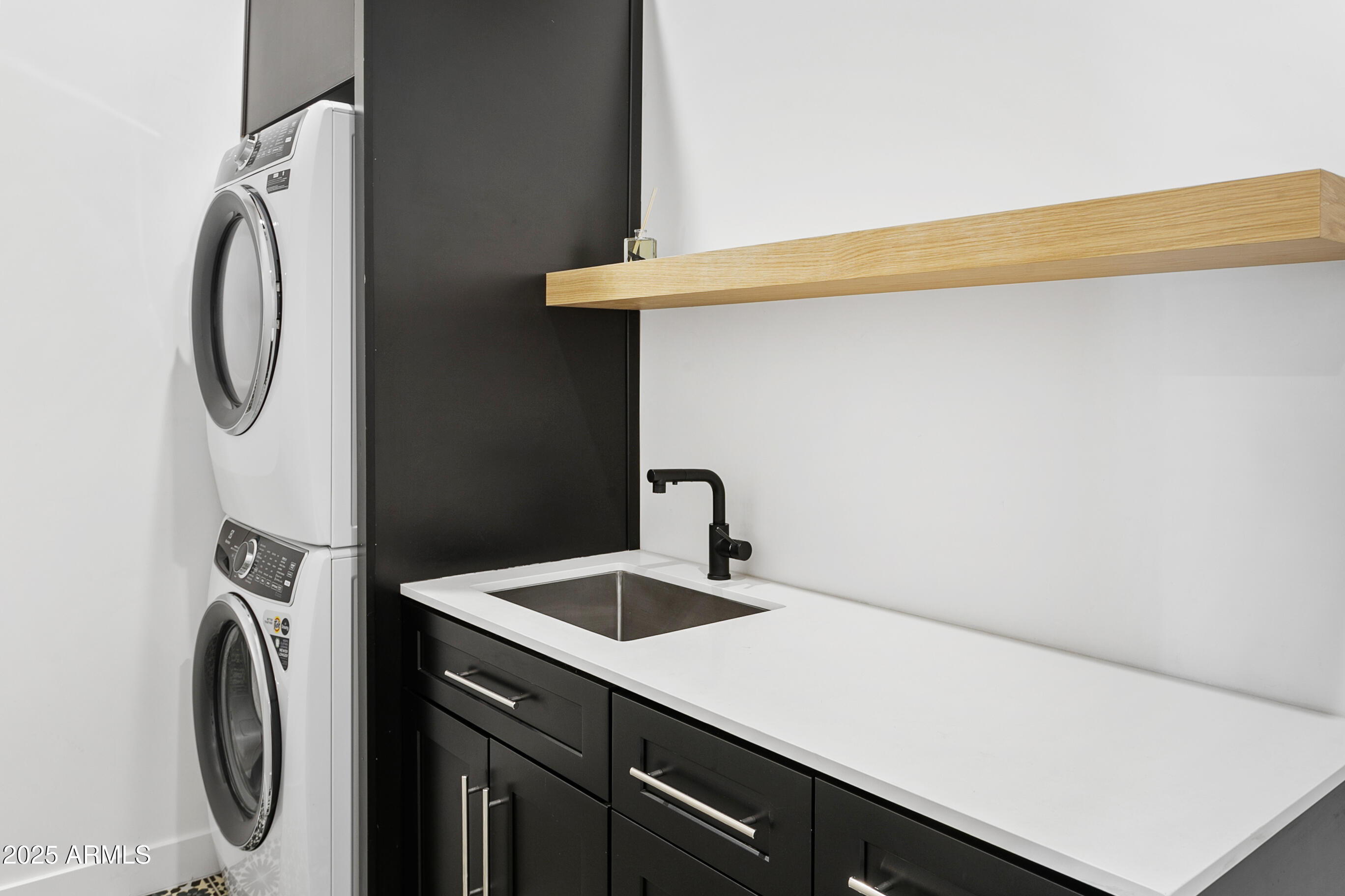 4002 North 33rd Place Phoenix, AZ 85018 - Photo 55 of 74 4002N33rdPl037