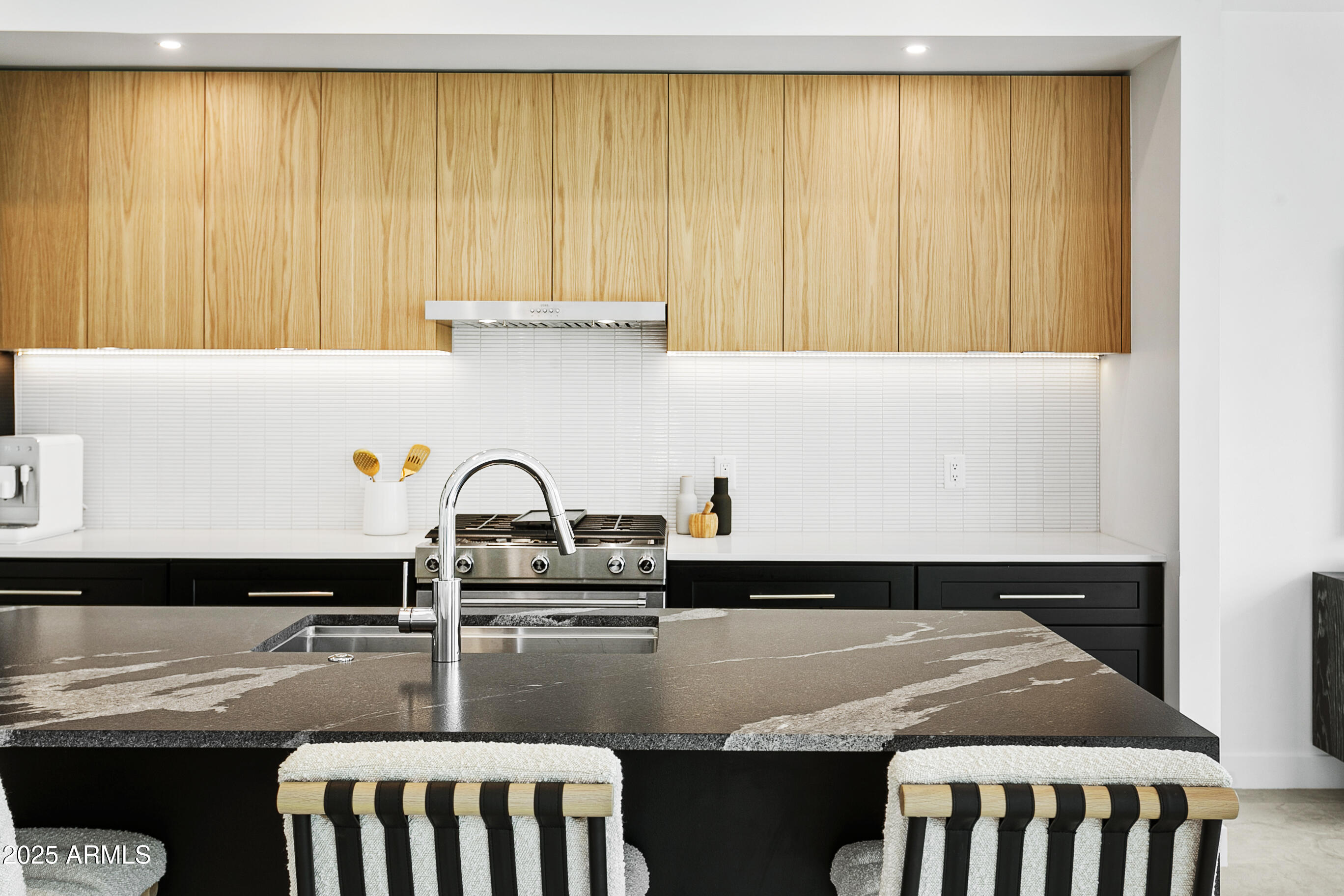 4002 North 33rd Place Phoenix, AZ 85018 - Photo 68 of 74 4002N33rdPl027