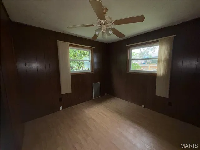 $94,900 | 207 Sunset Road, Dixon, MO 65459