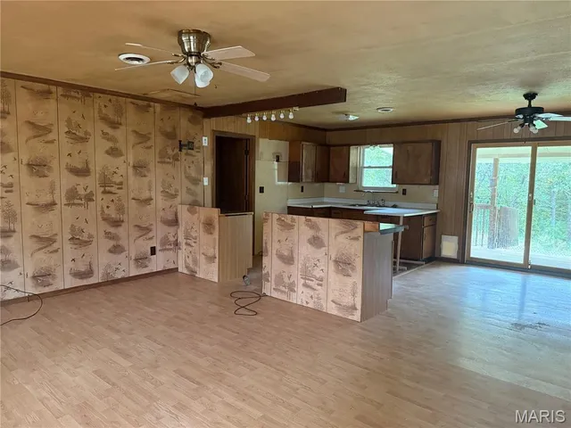 $94,900 | 207 Sunset Road, Dixon, MO 65459