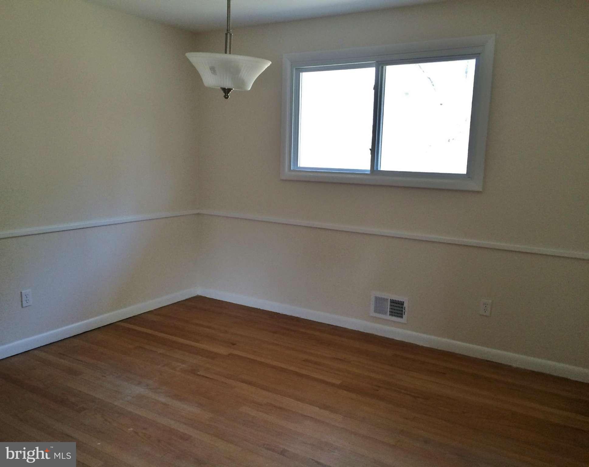9719 Uxbridge Road Baltimore, MD 21234 - Photo 5 of 15 Dining Room