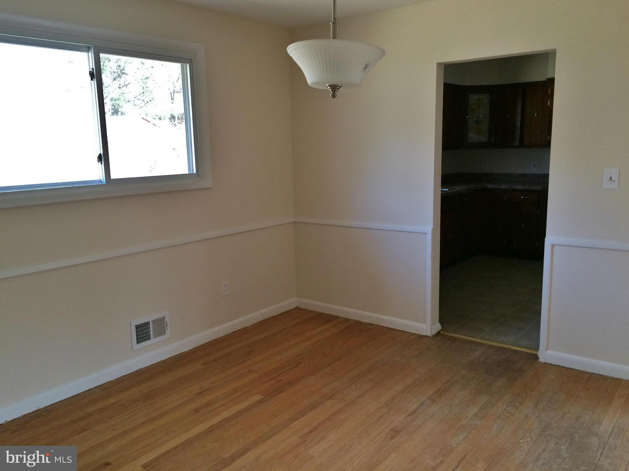9719 Uxbridge Road Baltimore, MD 21234 - Photo 6 of 15 Dining Room