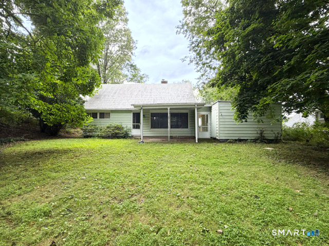 581 Palmetto Road Bridgeport, CT 06606 - Photo 13 of 14 Gallery Image 13