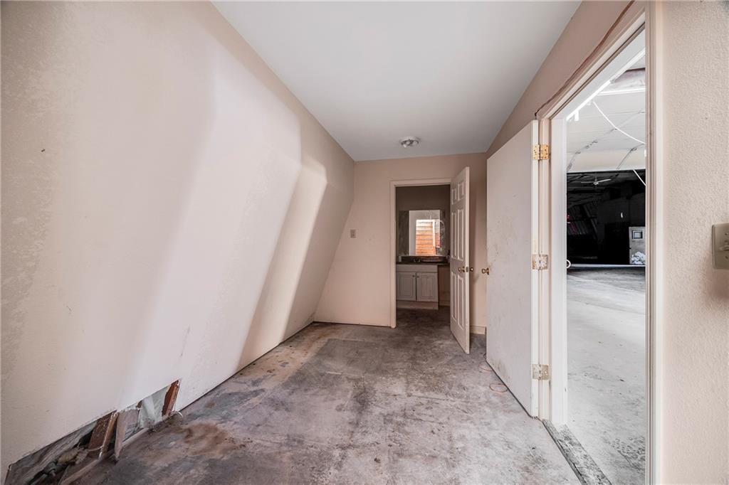 1292 Southwest 125th Road Holden, MO 64040 - Photo 16 of 44