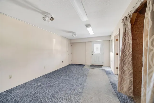 $450,000 | 1292 Southwest 125th Road, Holden, MO 64040