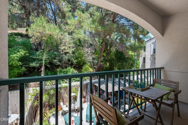 $499,000 | 4200 VÃa Arbolada, Unit 207, Los Angeles, CA 90042