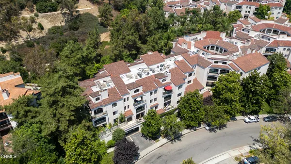 $499,000 | 4200 VÃa Arbolada, Unit 207, Los Angeles, CA 90042