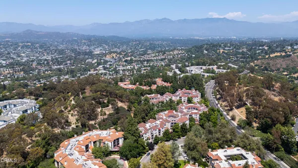 $499,000 | 4200 VÃa Arbolada, Unit 207, Los Angeles, CA 90042