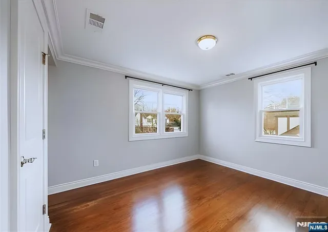 $7,000 | 3 Cameron Road, Tenafly, NJ 07670