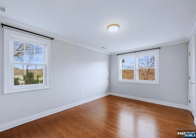 $7,000 | 3 Cameron Road, Tenafly, NJ 07670