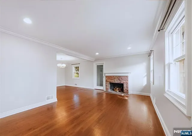 $7,000 | 3 Cameron Road, Tenafly, NJ 07670