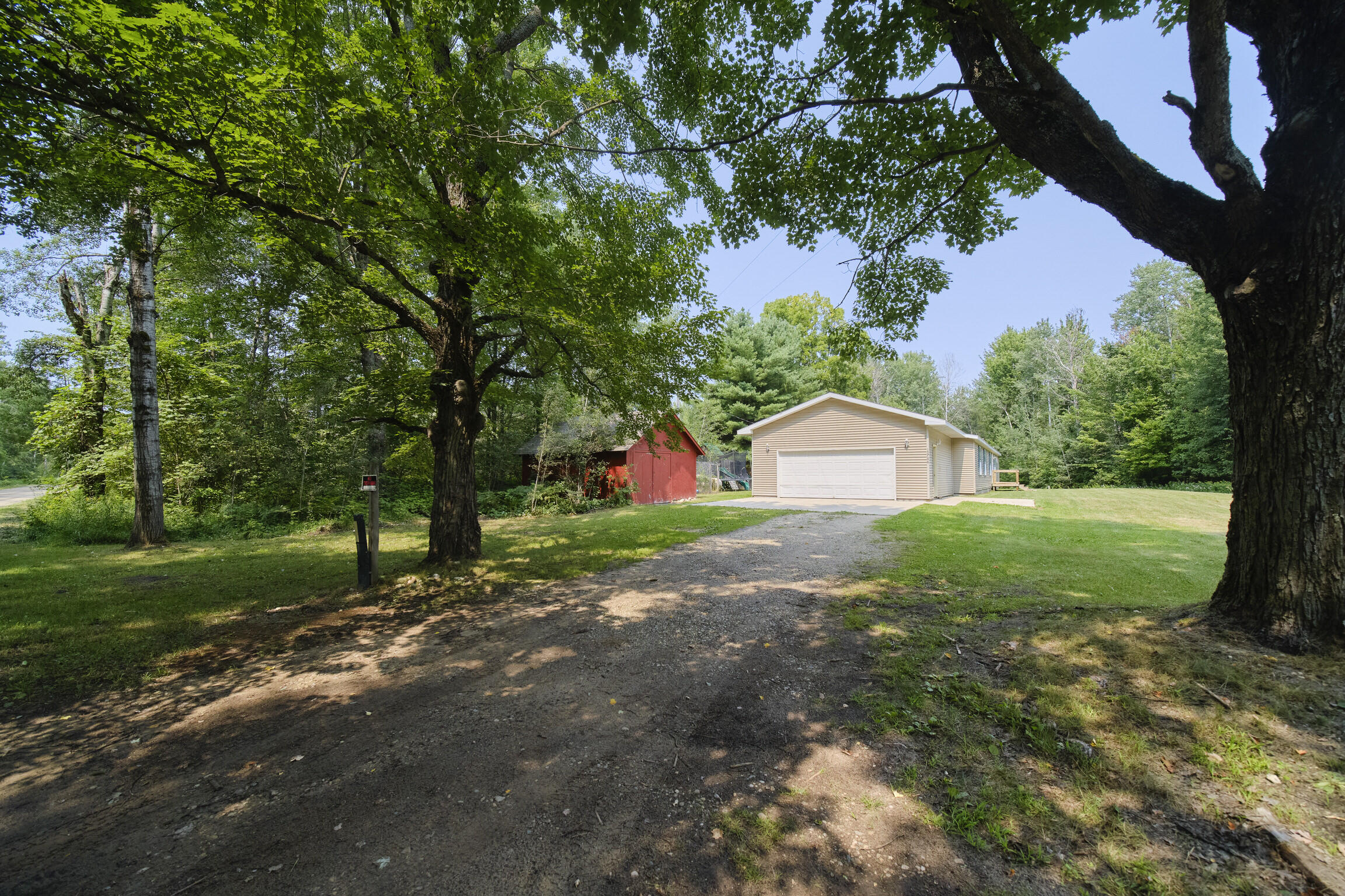 15766 Makinen Road Kaleva, MI 49645 - Photo 6 of 71 15766_Makinen_Rd-04