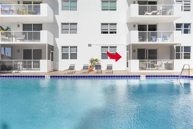 $275,000 | 1601 South Ocean Drive, Unit 105, Hollywood, FL 33019