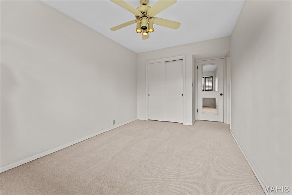 233 Warson Road Ladue, MO 63124 - Photo 29 of 39