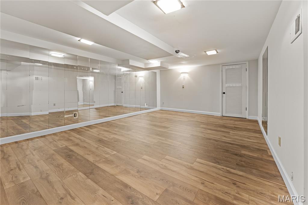 233 Warson Road Ladue, MO 63124 - Photo 31 of 39