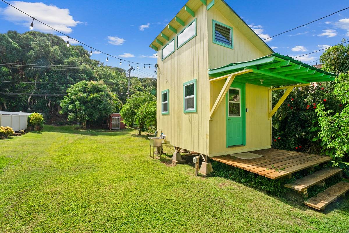 4875 A Hauaala Road, Unit 2 Kapaa, HI 96746 - Photo 4 of 30 a view of a backyard with a small cabin