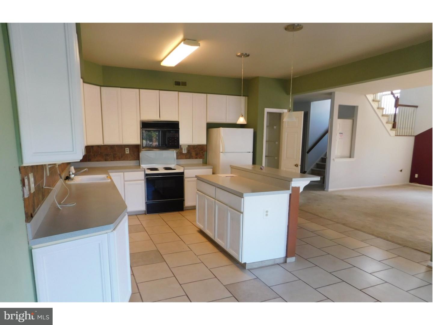 104 Rabbit Run Road Sewell, NJ 08080 - Photo 4 of 22 Gallery Image 4