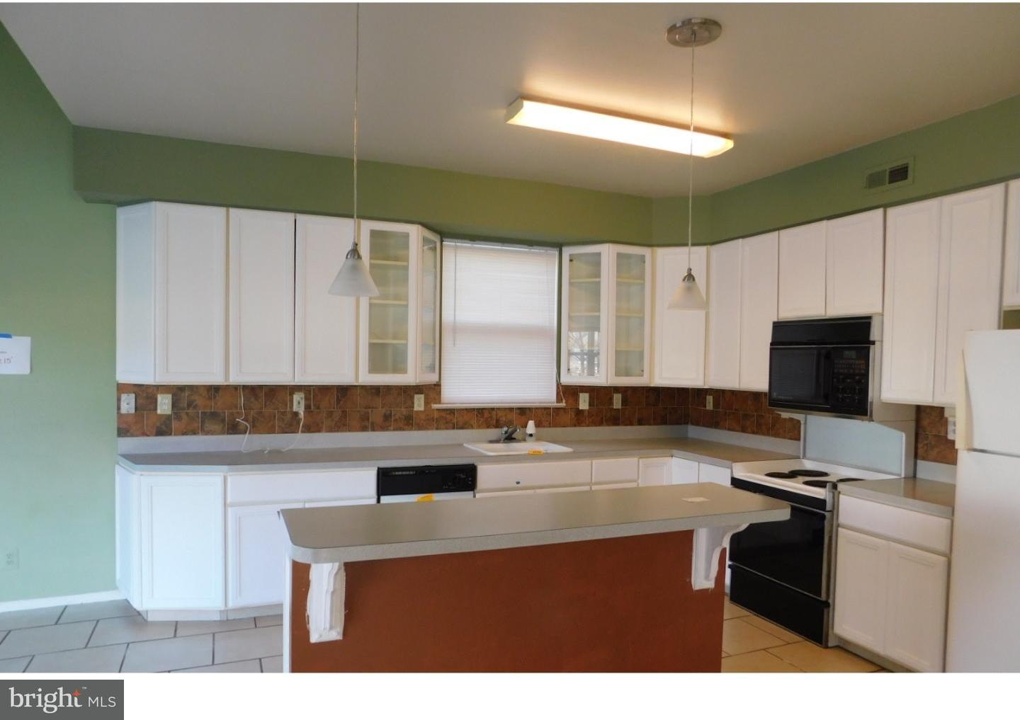 104 Rabbit Run Road Sewell, NJ 08080 - Photo 6 of 22 Gallery Image 6