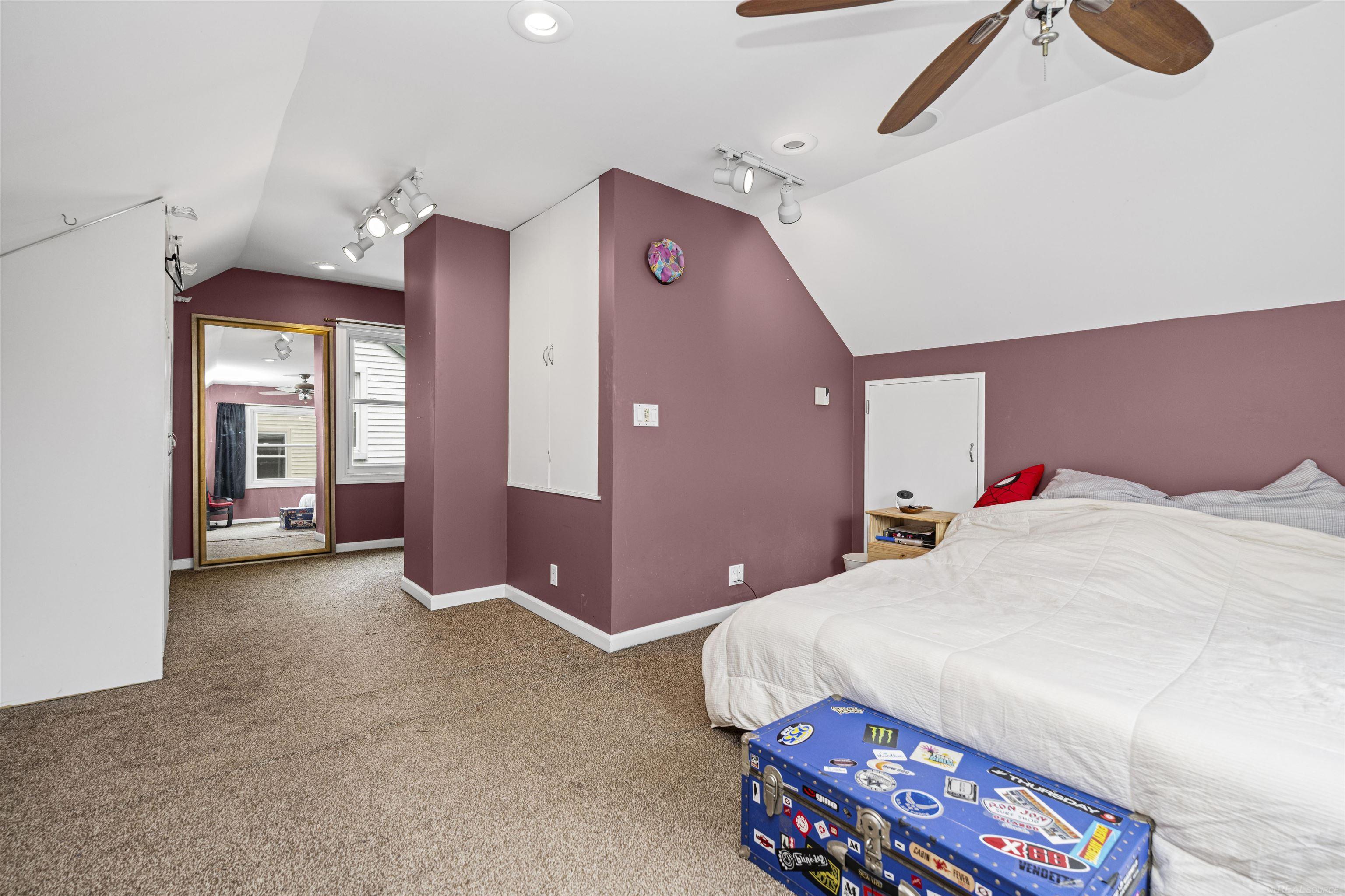 2980 Greenfield Road Berkley, MI 48072 - Photo 25 of 44
