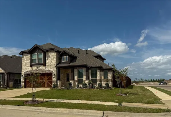 $3,800 | 2700 Richard Street, Burleson, TX 76028